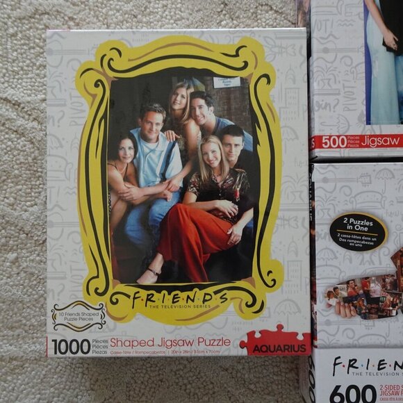 FRIENDS TV Show Jigsaw Puzzles SET OF 3 New Sealed - Picture 2 of 11